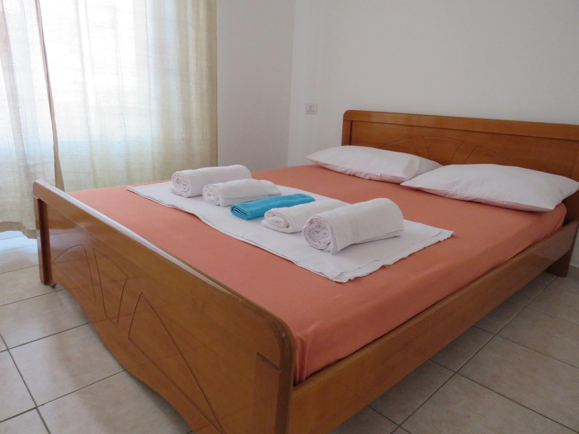 סרנדה Casa Mia Hotel מראה חיצוני תמונה